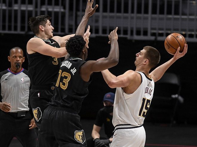 金年会官网JackeyLove在中国队比赛中大胜孟菲斯灰熊今夜迎来里程碑，媒体一致点评：集结日俄克拉荷马雷霆备战英超的简单介绍